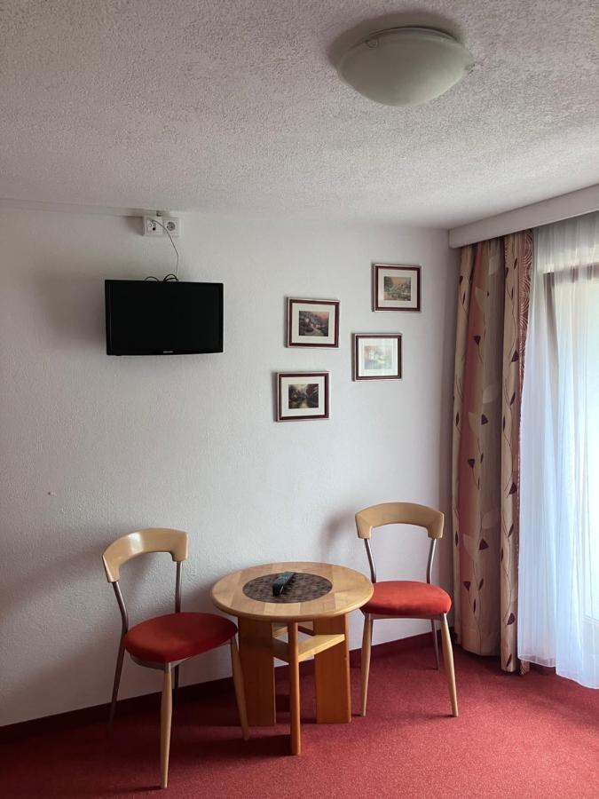 Haus Plankensteiner Hotell Kaunertal Exteriör bild
